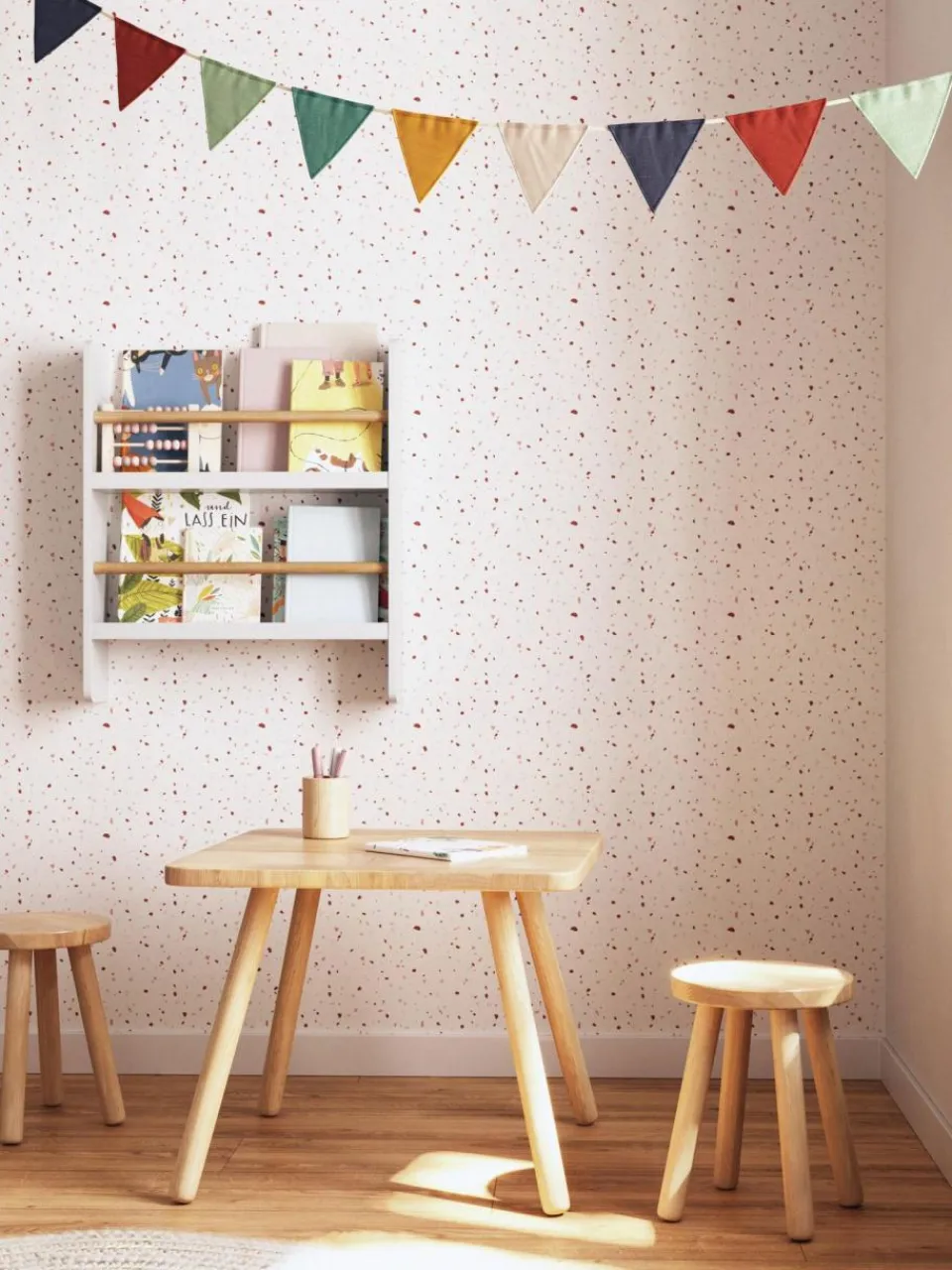 Kinder Westwing Kindertisch Dilcia aus Gummibaumholz
