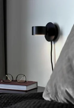 Westwing Kleine dimmbare LED-Wandleuchte Clyde