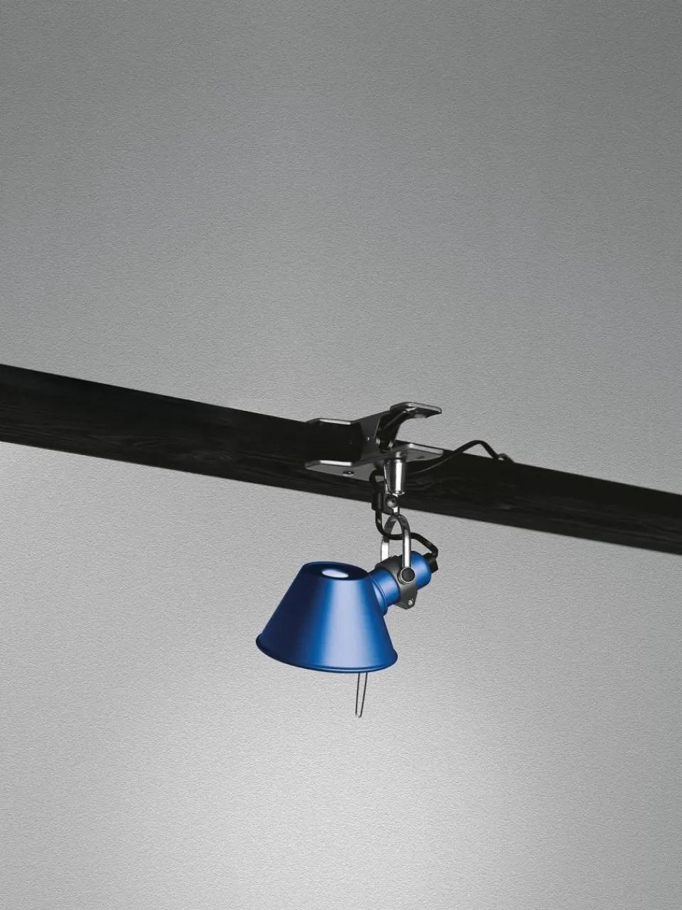 Artemide Kleine Klemm-Schreibtischlampe Tolomeo Micro Pinza