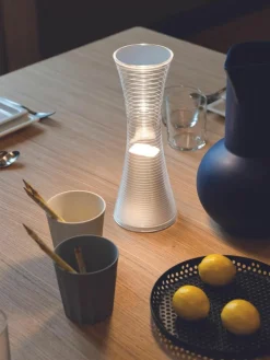Artemide Kleine LED-Tischlampe Come Together, dimmbar