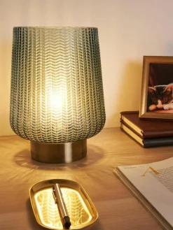 Westwing Kleine mobile LED-Tischlampe Pretty Glamour mit Timerfunktion
