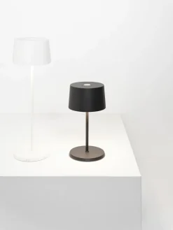 Zafferano Kleine mobile LED-Tischlampe Olivia Pro, dimmbar