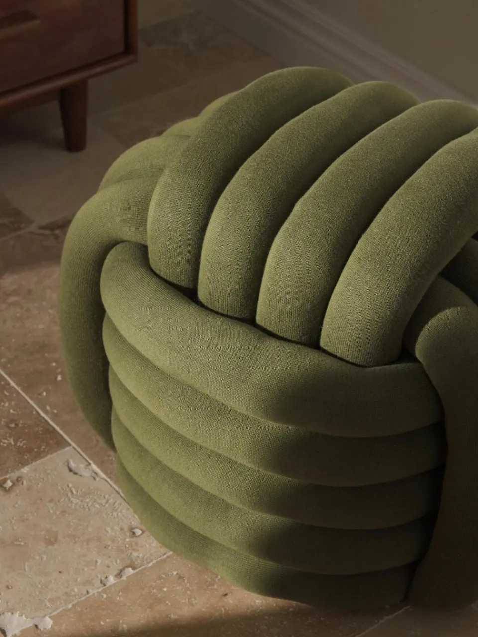 Westwing Collection Knoten-Pouf Twist