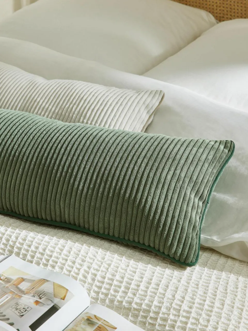 Westwing Collection Langes Cord-Kissen Kylen