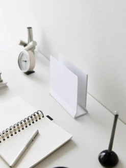 Yamazaki Laptopständer Tower aus Metall