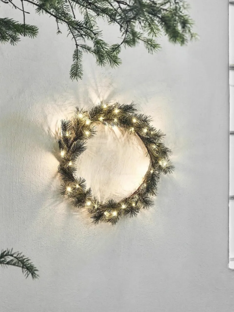 House Doctor LED-Adventskranz Peuce mit Timer-Funktion, batteriebetrieben