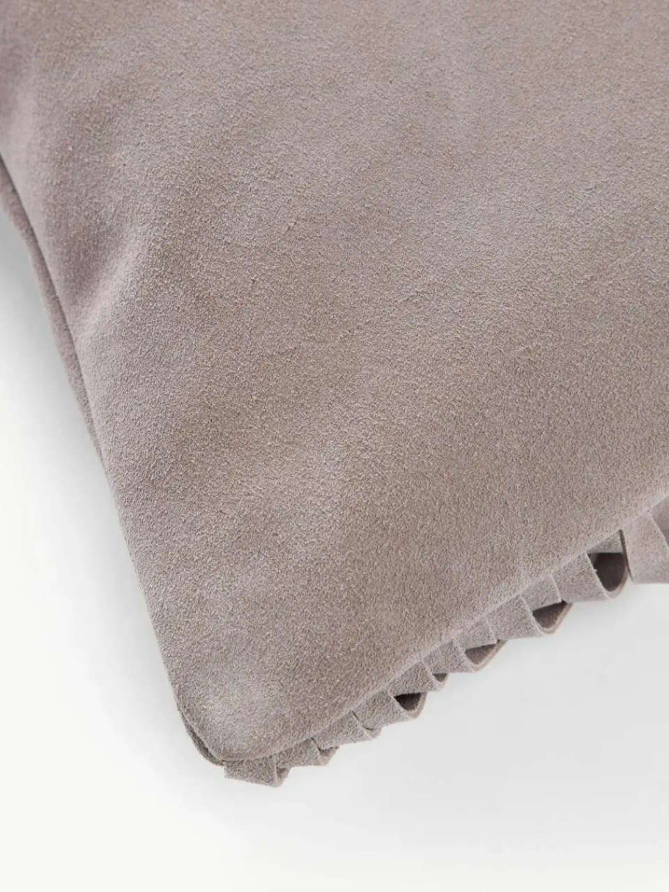 Westwing Collection Leder-Kissenhülle Amaia mit Fransen