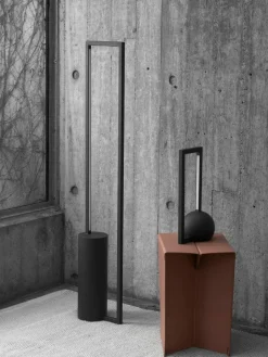 Kristina Dam LED-Stehlampe Geometric