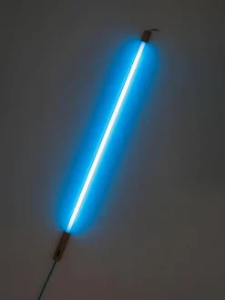 Seletti LED-Wandleuchte Linea mit Stecker