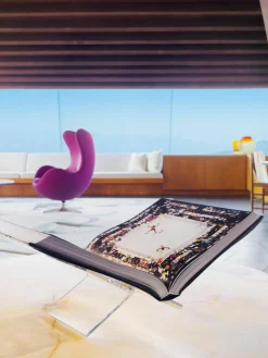 TASCHEN Leseständer Crystal