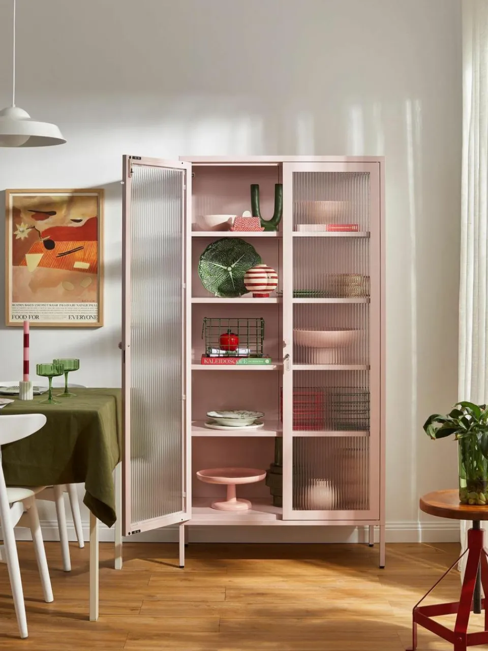 Mustard Made Metall-Vitrine The Collector mit geriffeltem Glas