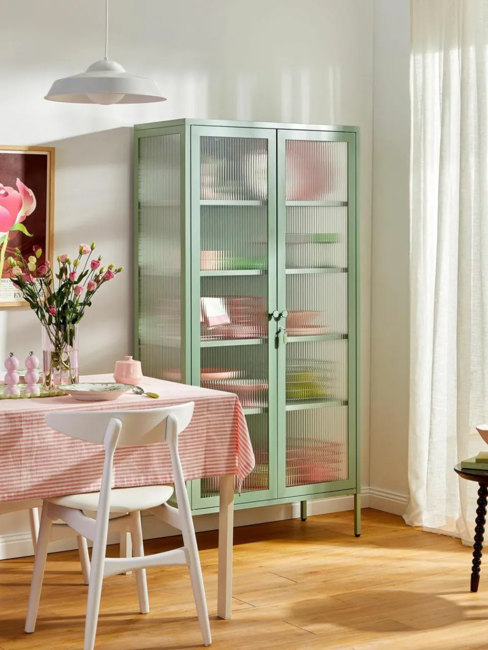 Mustard Made Metall-Vitrine The Collector mit geriffeltem Glas