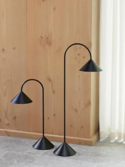 Frandsen Mobile Outdoor LED-Tischlampe Grasp, dimmbar