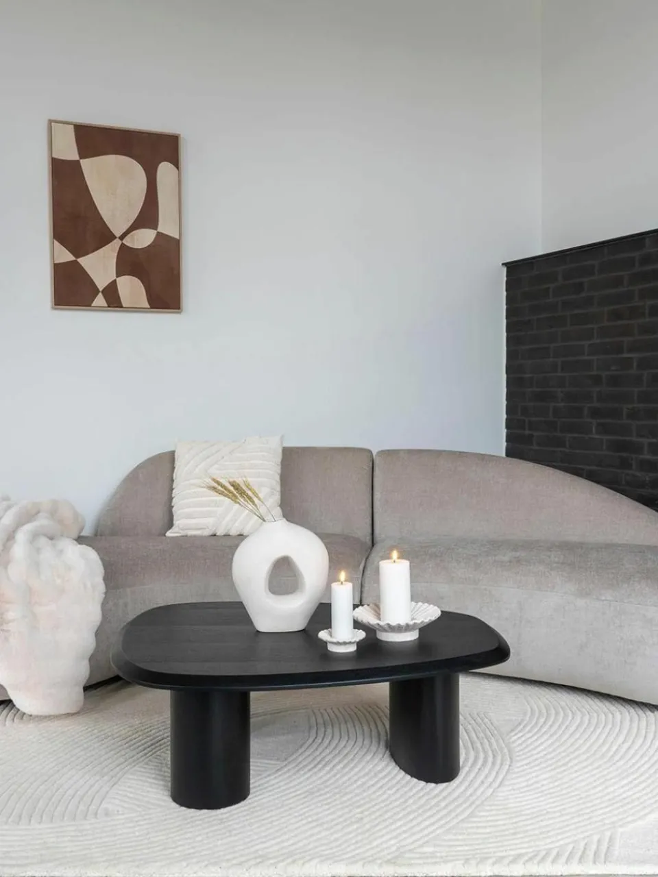 Westwing Ovaler Holz-Couchtisch Tirano