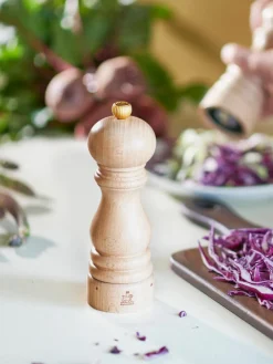 Peugeot Saveurs Pfeffermühle Paris aus , H 18 cm