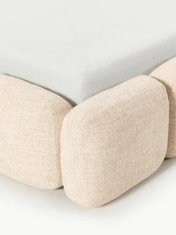 Westwing Collection Polsterbett Tayla aus Bouclé