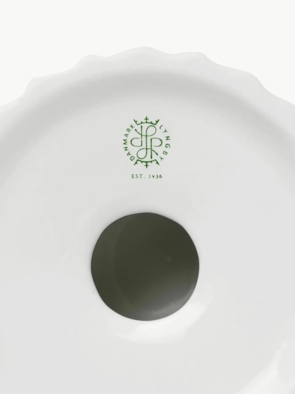 Lyngby Porcelaen Porzellan-Teelichthalter Tura mit geriffelter Oberfläche