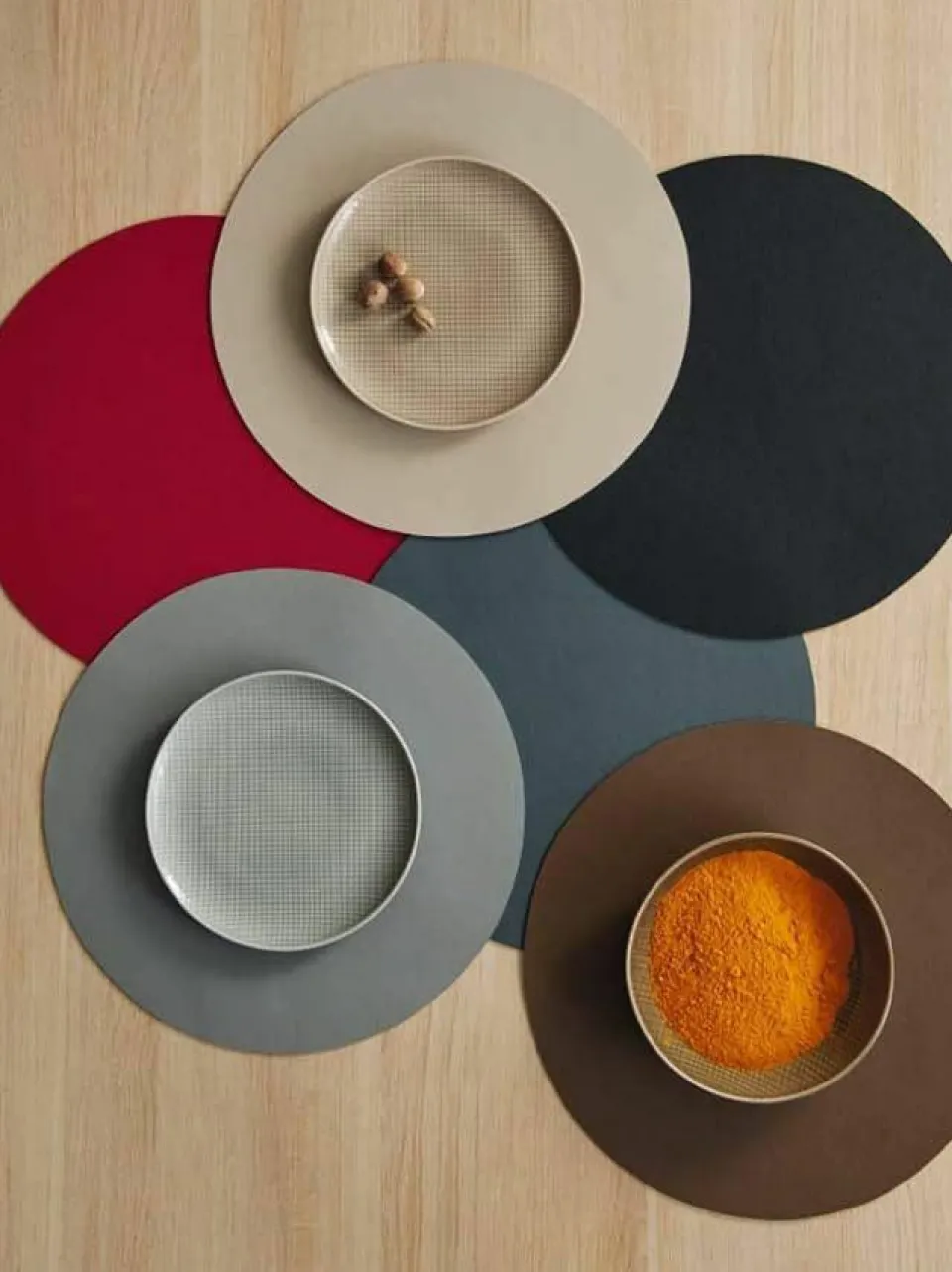 Asa Selection Runde Kunstleder-Tischsets Pik, 2 Stück