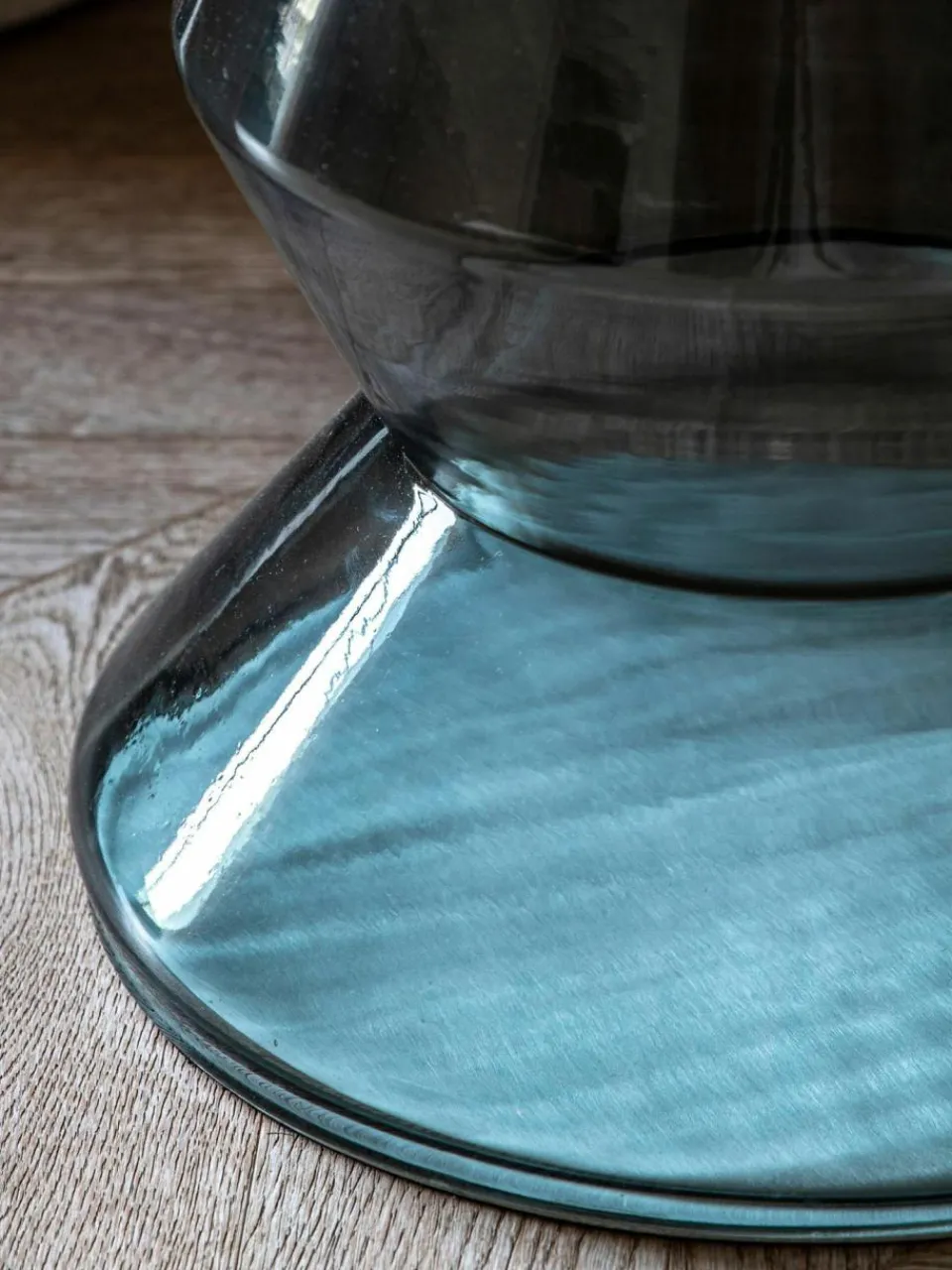 Westwing Runder Beistelltisch Turin aus Glas und Marmor, mundgeblasen