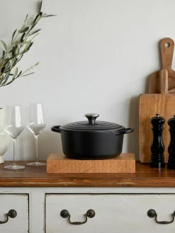 Le Creuset Runder Bräter Signature Collection aus Gusseisen