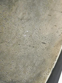 House Doctor Runder Couchtisch Rota mit Antik-Finish