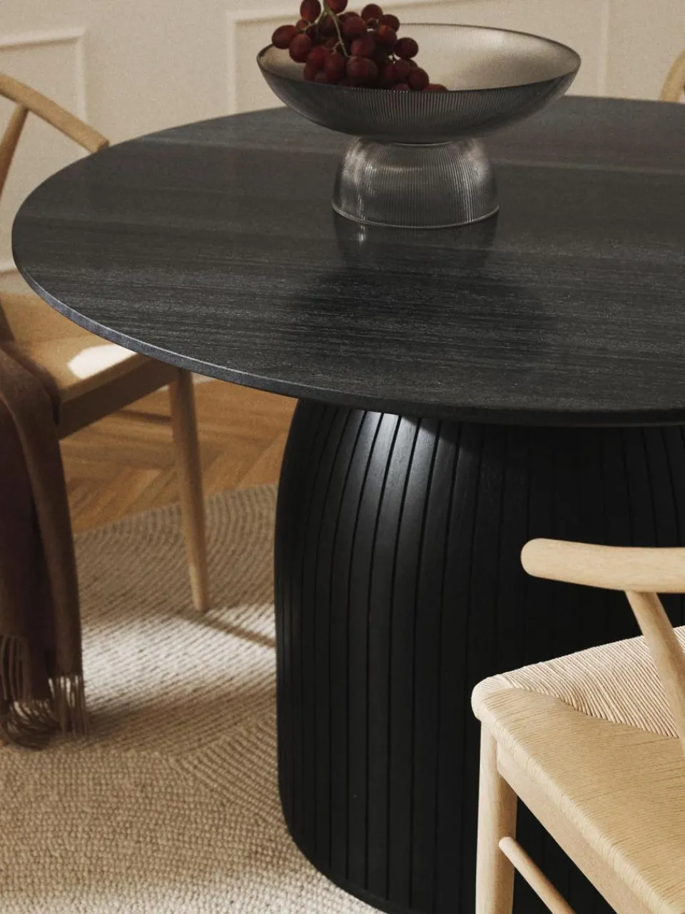 Westwing Collection Runder Esstisch Nelly mit Marmor-Tischplatte, Ø 115 cm