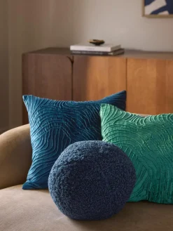 Westwing Collection Rundes Teddy-Dekokissen Dotty