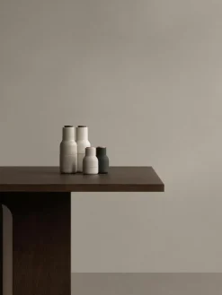 Audo Copenhagen Salz- & Pfeffermühle Bottle Grinder mit Walnussholzdeckel, 2er-Set