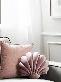 Westwing Collection Samt-Kissen Shell in Muschelform