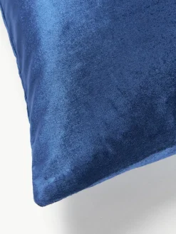 Westwing Collection Samt-Kissenhülle Isadora mit Weihnachtsbaum-Stickerei