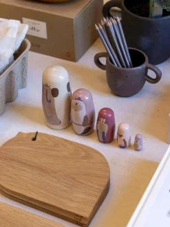 Kinder ferm LIVING Kids Schachtelpuppen Critter aus Schima Superba Holz, 5er-Set