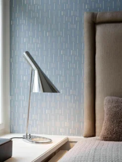 Louis Poulsen Schreibtischlampe AJ, in verschiedenen Größen