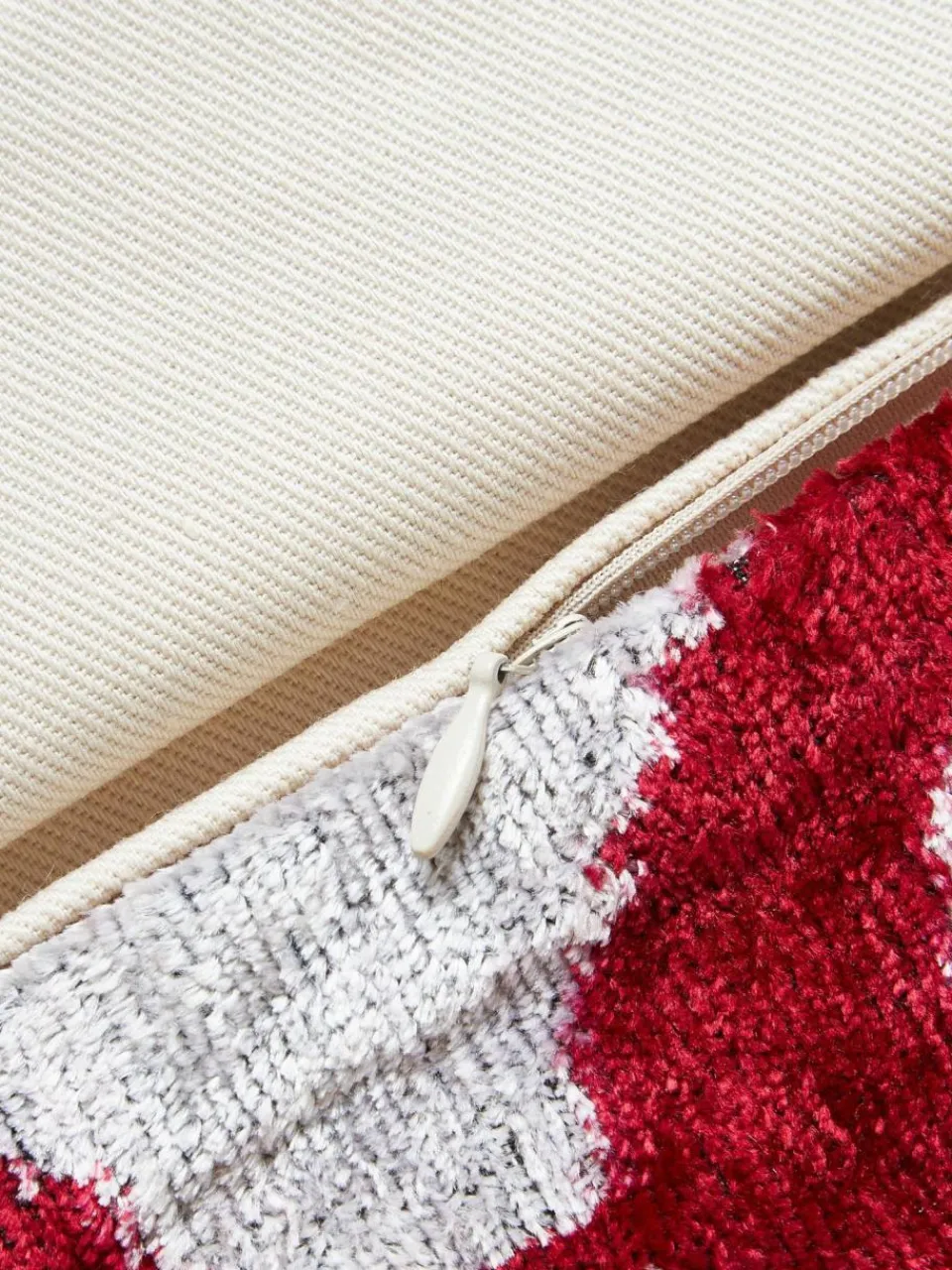 Les Ottomans Seidensamt-Kissenhülle Velvety mit abstraktem Muster