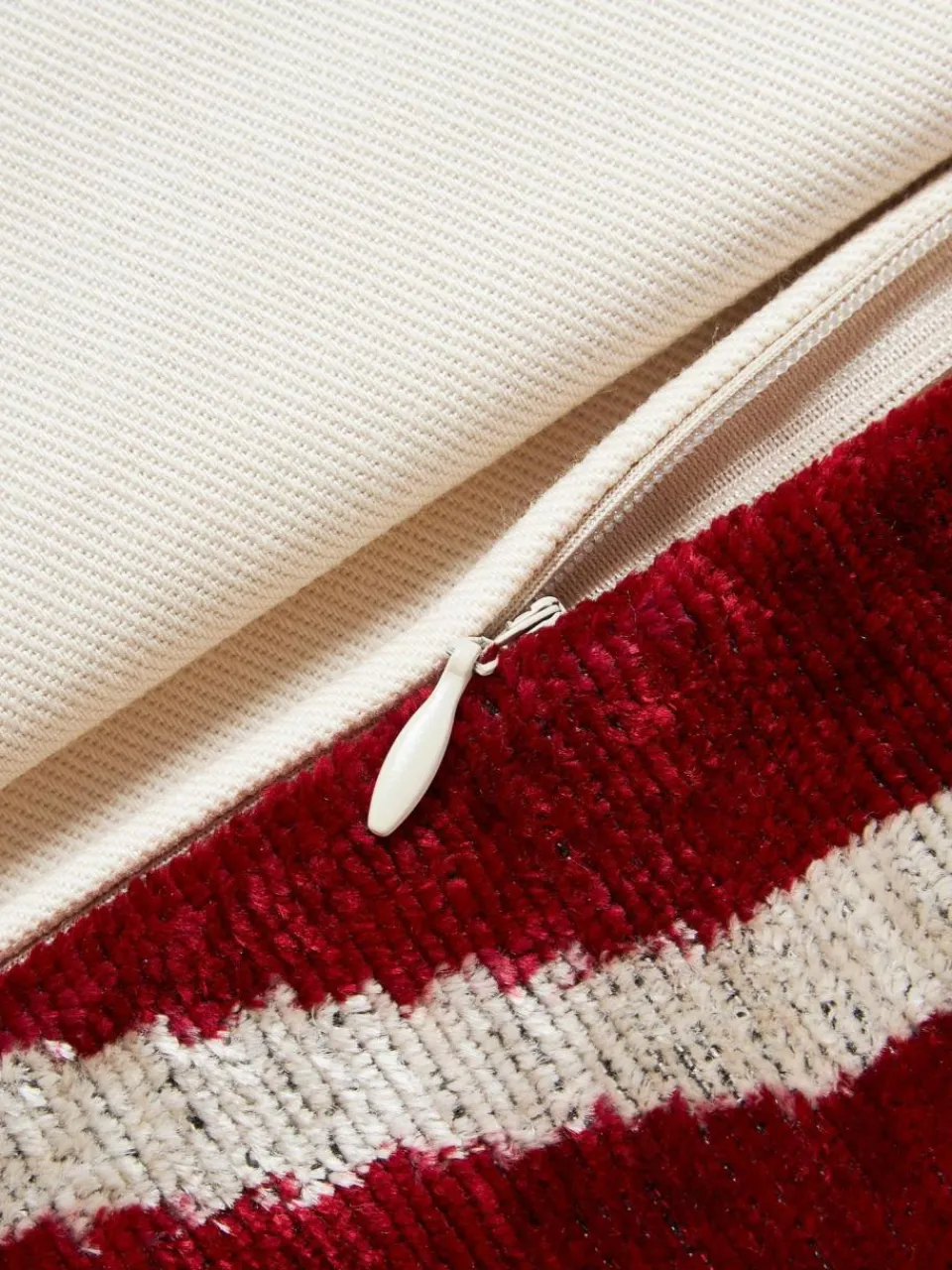 Les Ottomans Seidensamt-Kissenhülle Velvety mit abstraktem Muster