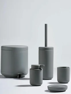 Zone Denmark Seifenspender Ume mit Soft-Touch-Oberfläche