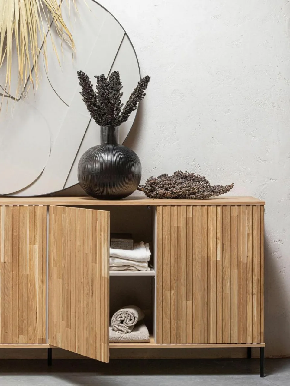 Westwing Sideboard Avourio aus mit geriffelter Front