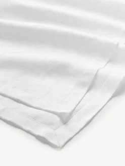 Westwing Collection Tischdecke Hollyn mit winterlichem Motiv