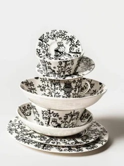 iittala Untertasse Taika aus Vitro-Porzellan