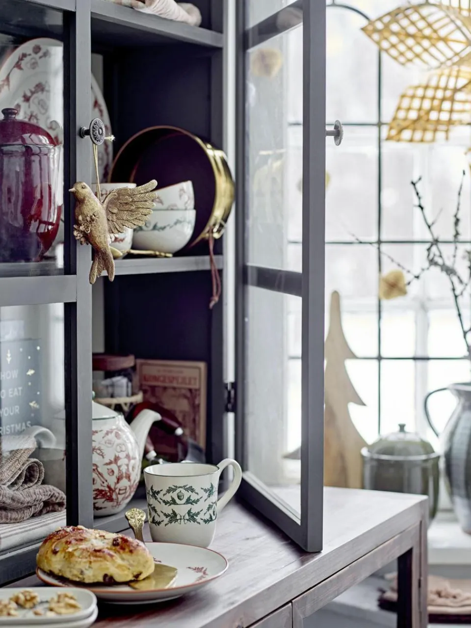 Bloomingville Vitrine Tone aus Tannenholz