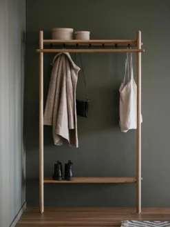 Rowico Wandgarderobe Milford aus Eichenholz