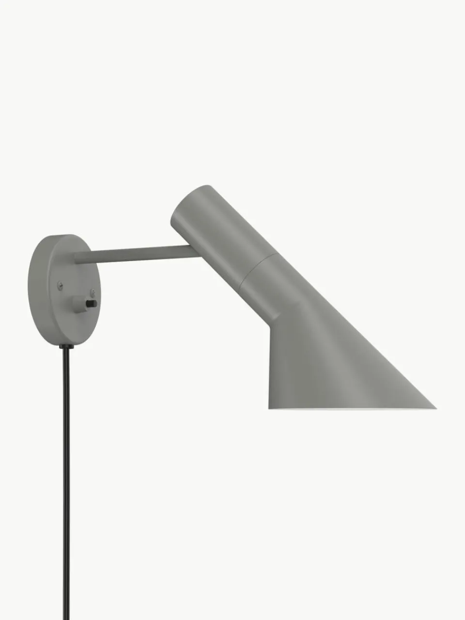 Louis Poulsen Wandleuchte AJ mit Stecker