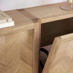 Hübsch Wand-Schuhschrank Herringbone aus Eichenholz