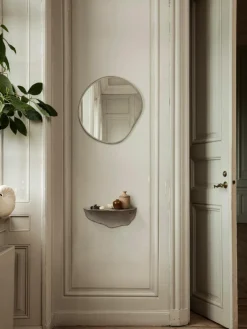 ferm LIVING Wandspiegel Pond, in verschiedenen Größen