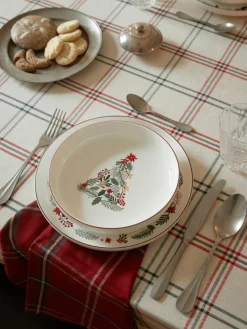Westwing Collection Weihnachtliches Geschirr-Set Eve aus Porzellan, 4 Personen (12-tlg.)
