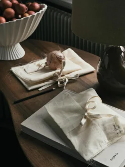 ferm LIVING Weihnachtsbeutel Clam aus Bio-Baumwolle, 3er-Set