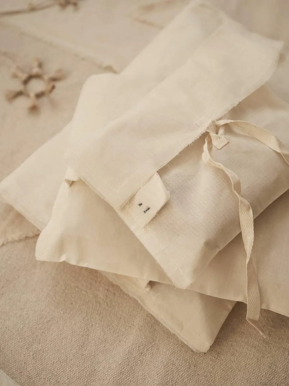 ferm LIVING Weihnachtsbeutel Clam aus Bio-Baumwolle, 3er-Set