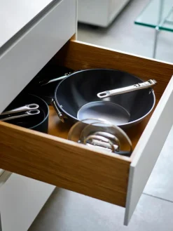 Joseph Joseph Wok Space mit Antihaft-Beschichtung